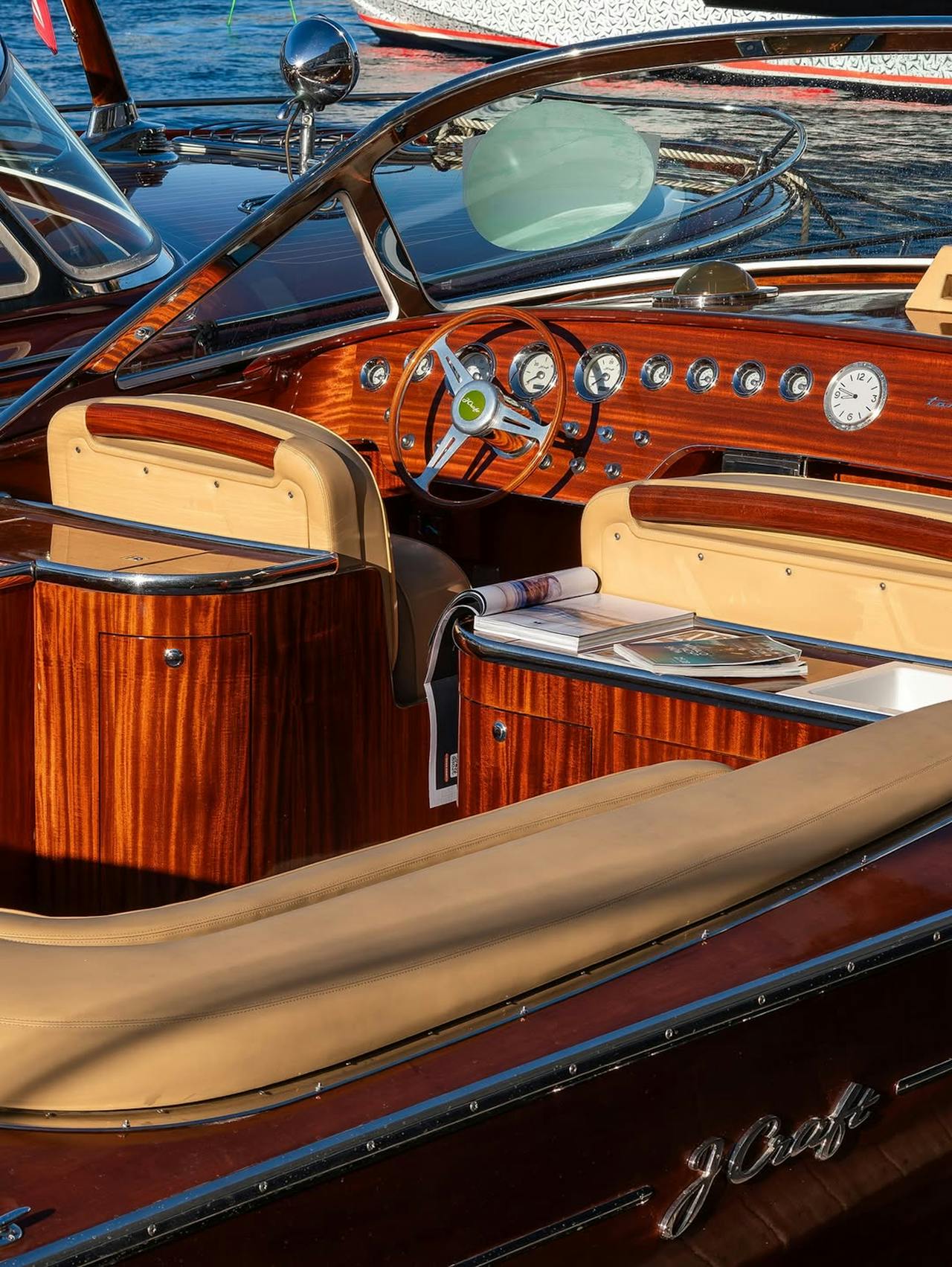 Boat Interior 16-25ft