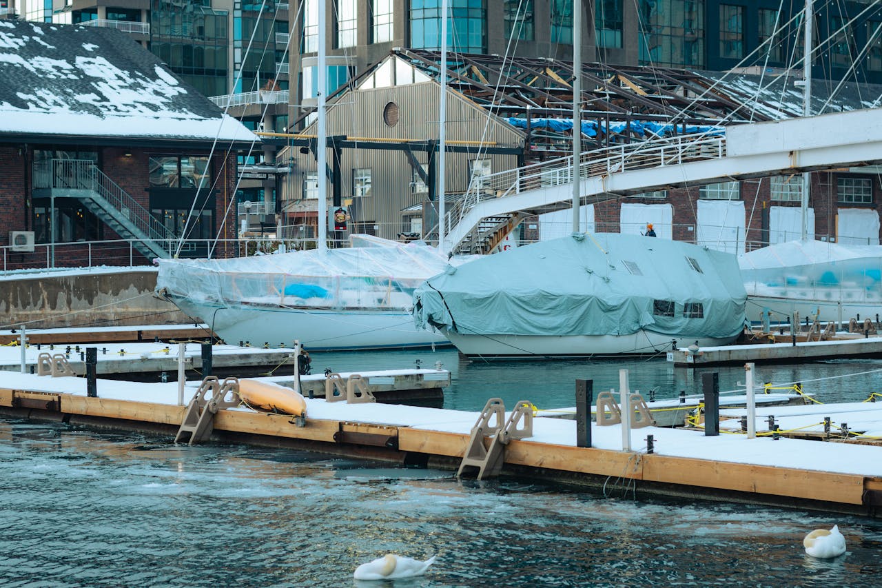 Pontoon / Tritoon Shrink Wrap